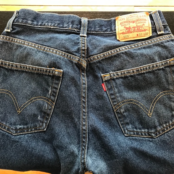 LEVI'S 505 MEN'S BLUE DENIM, REGULAR FIT, STRAIGHT LEG, SIZE:  32 X 32 - Picture 6 of 8